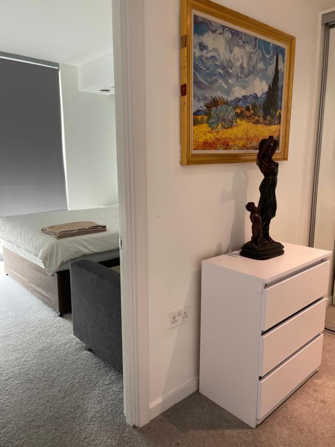Off 12 Apartman London Kültér fotó