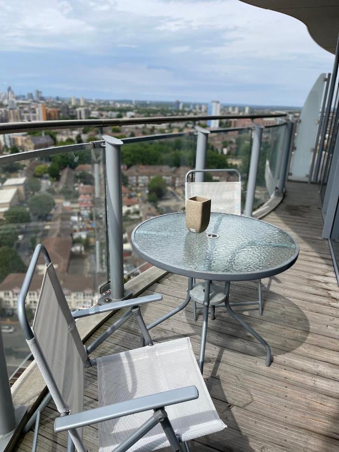 Off 12 Apartman London Kültér fotó